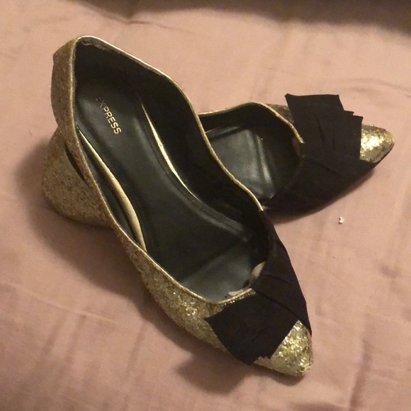 Pointy toe glitter flat - Picture 2 of 3